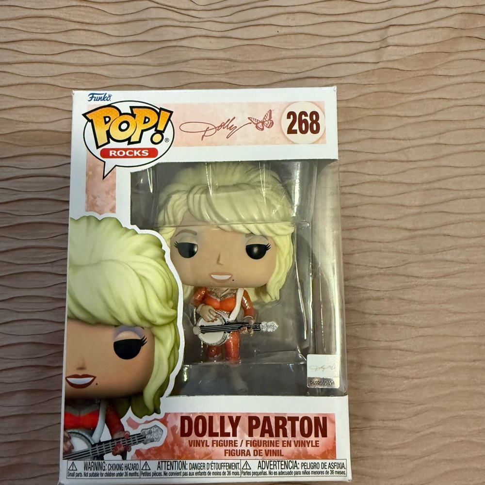 Funko Pop Rocks Dolly Parton